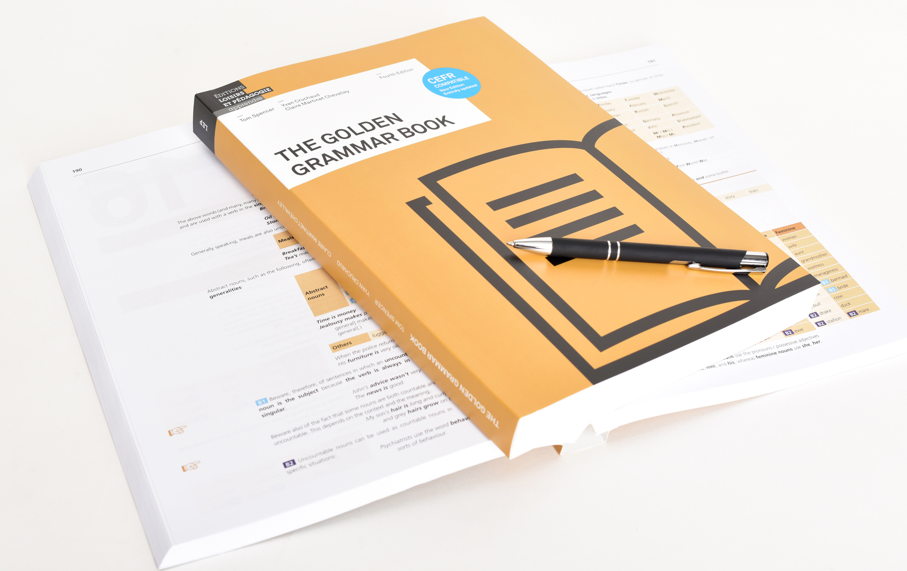 The Golden Grammar Book «The Golden Grammar Book» de Tom Spencer