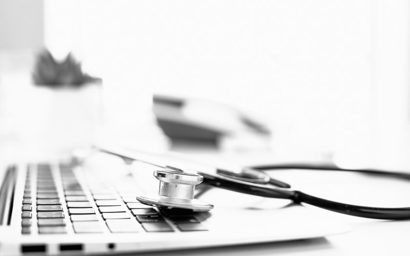 La santé en Suisse: comment endiguer la hausse des coûts?