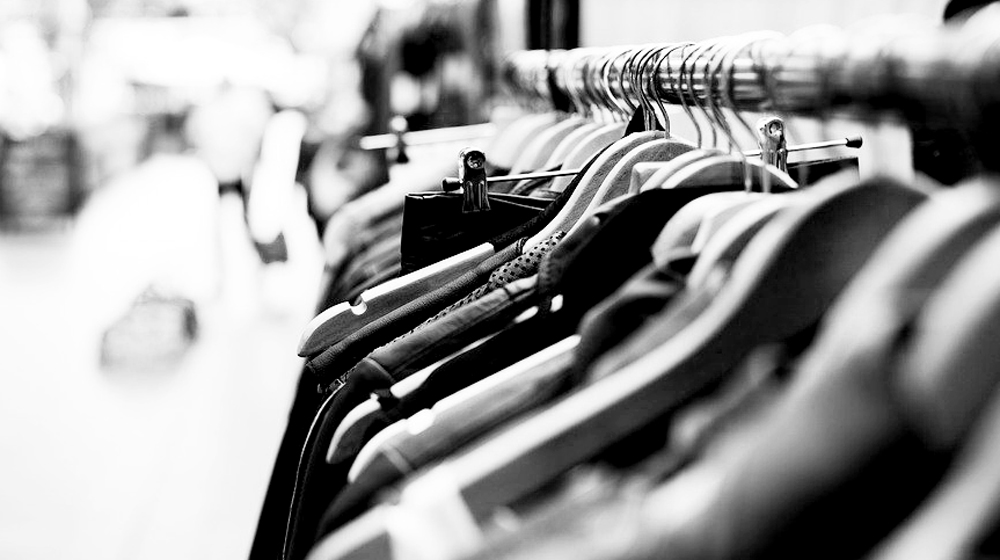Habits dans un magasin